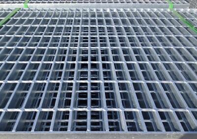鋼格柵板在養殖行業獲得了廣泛應用